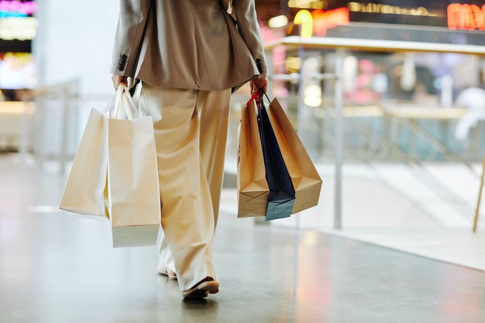 Top 10 Signs Of Shopping Addiction